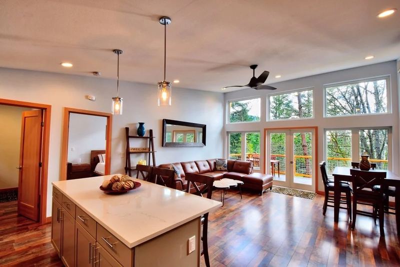 Open kitchen, living and dining area